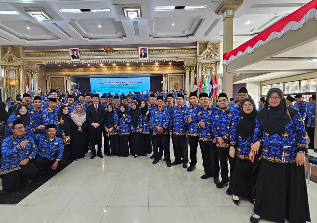 Pelantikan Tenaga Kependidikan P3K Fakultas Ekonomi dan Bisnis Universitas Tanjungpura